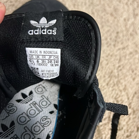 KHAITE x Adidas Suede sneakers - Picture 6 of 6